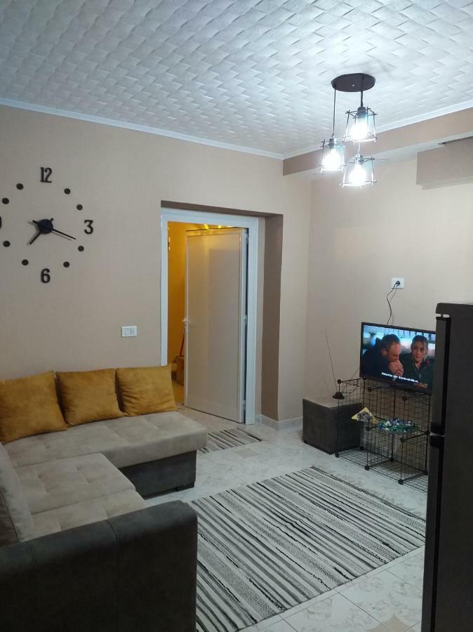 Friendly Apartment Shkodër Esterno foto